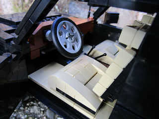 Illustration for article titled This Lego Toyota pickup is better than Marty McFly's